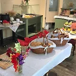 Corso, & Cafe, Garni Hotel