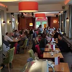 Corso, & Cafe, Garni Hotel