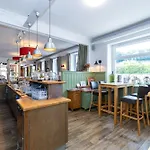 Corso, & Cafe, Garni Hotel *