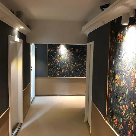 Corso, & Cafe, Garni Hotel Pressbaum