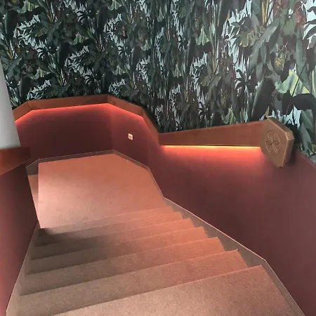 Corso, & Cafe, Garni Hotel