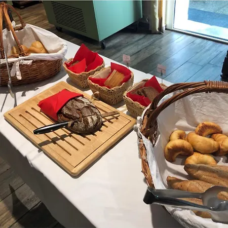 Corso, & Cafe, Garni Отель *