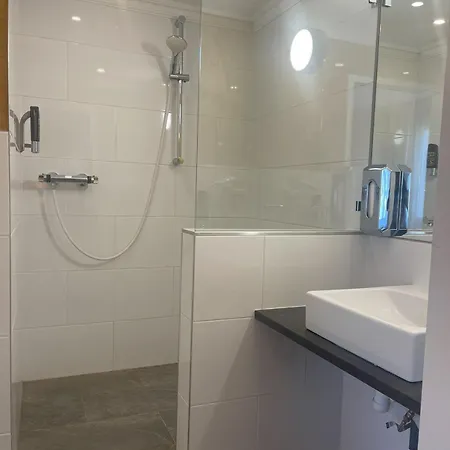 Hotel Corso, & Cafe, Garni *