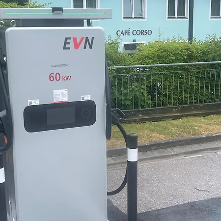 Corso, & Cafe, Garni Hotel Pressbaum