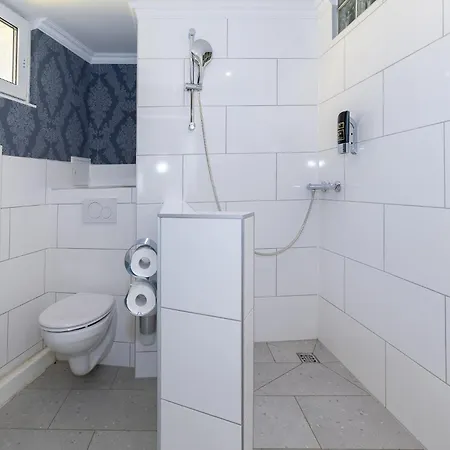 Отель Corso, & Cafe, Garni Пресбаум