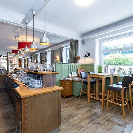 Corso, & Cafe, Garni Hotel *