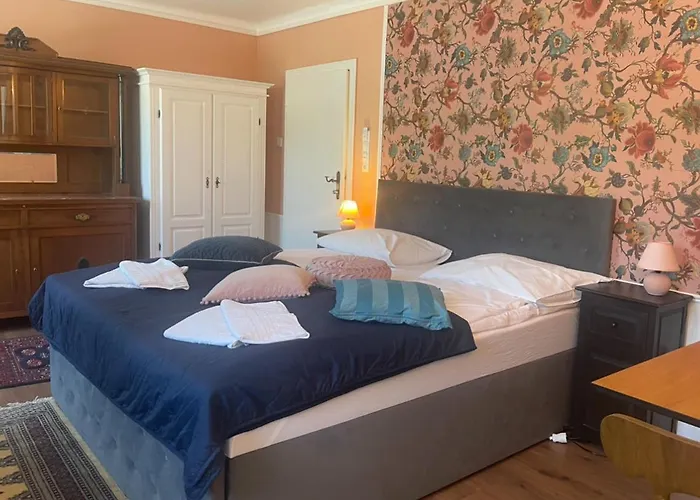 Corso, & Cafe, Garni Pressbaum