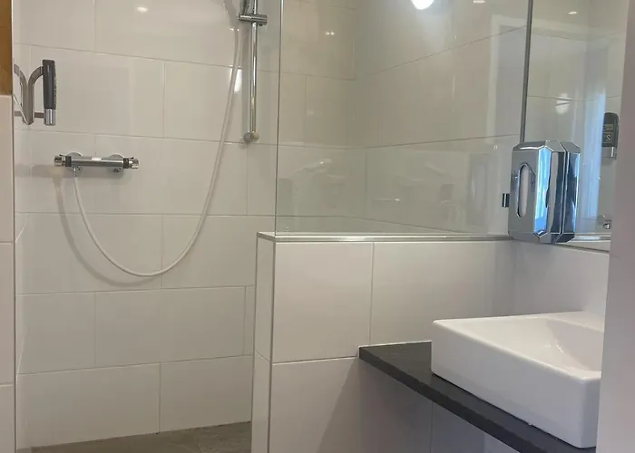 Hotel Corso, & Cafe, Garni *