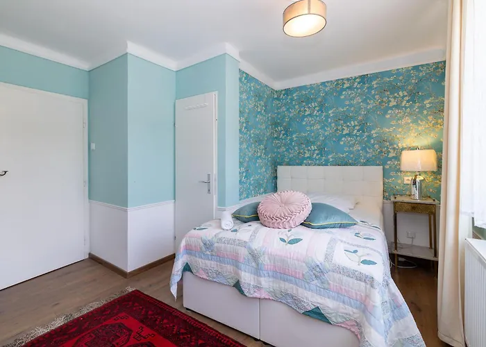 Corso, & Cafe, Garni Hotel